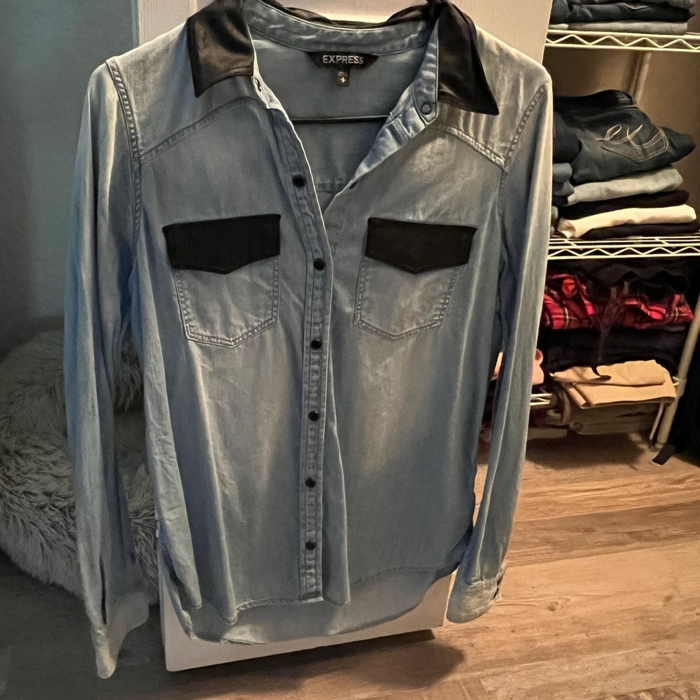 Express button down